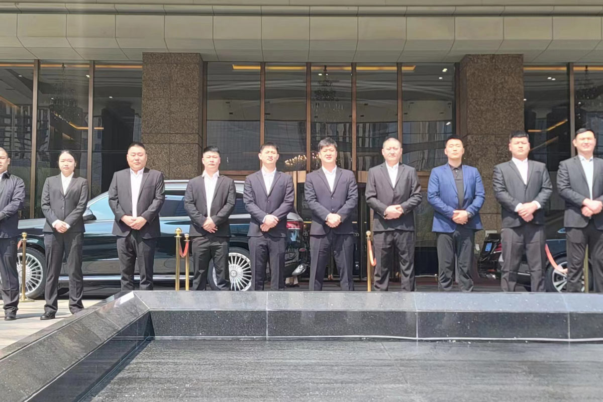 如何看待各類保鏢公司亂收費現象