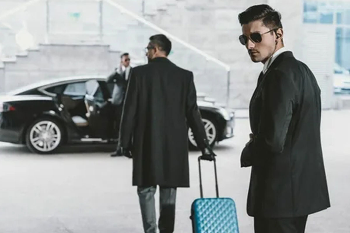 保鏢的工作計劃都是誰制定的？